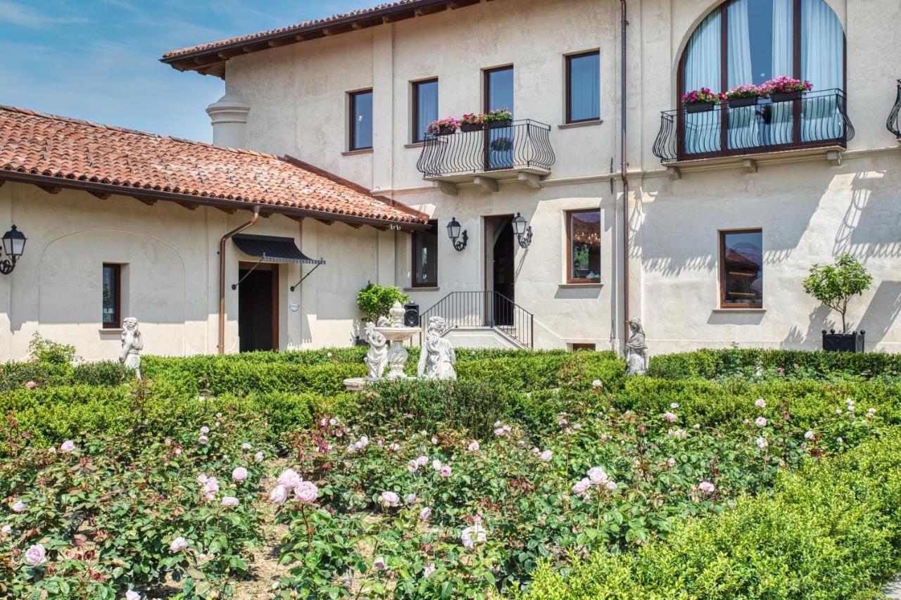 Hotel Relais Le Due Matote Bossolasco Esterno foto